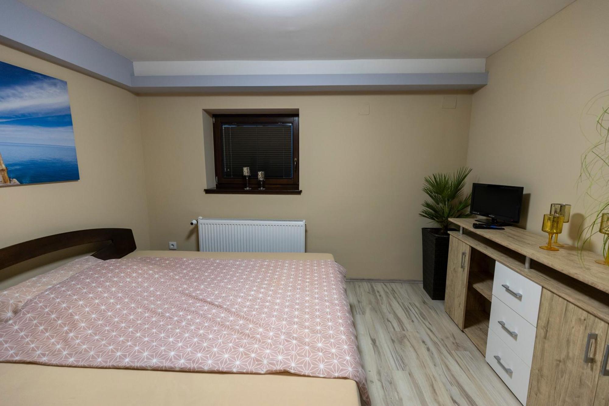 Toscana Debrecen Ngoại thất bức ảnh